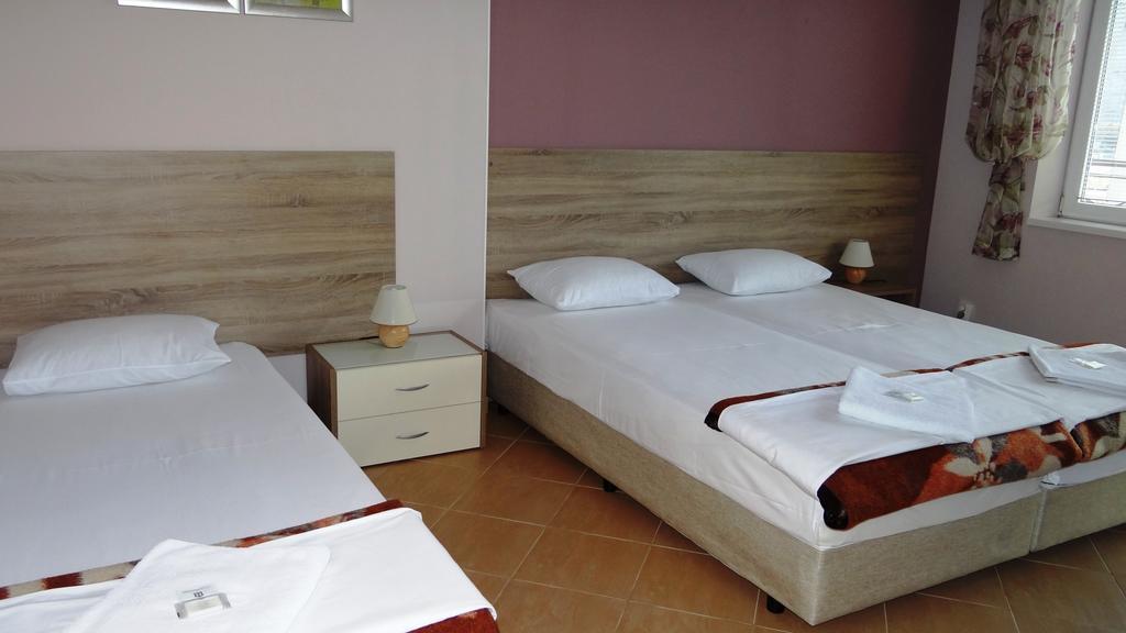 Guest Rooms Kom Sofia Phòng bức ảnh