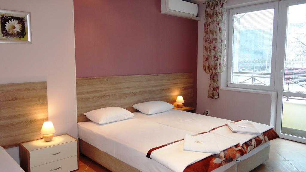 Guest Rooms Kom Sofia Phòng bức ảnh